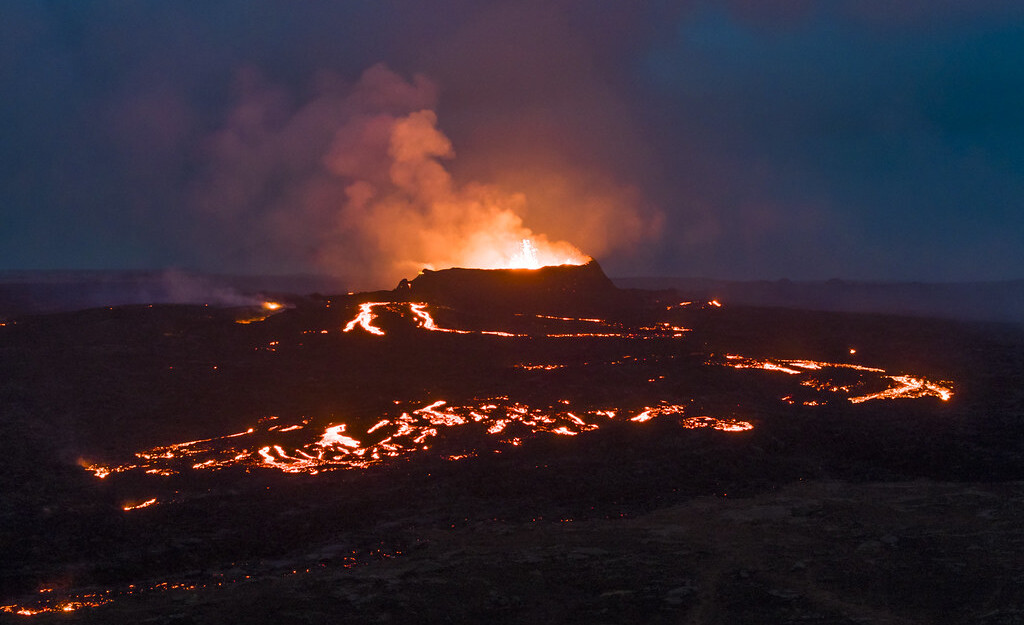 Eruzione vulcanica in Islanda: una fessura da 3.5 chilometri