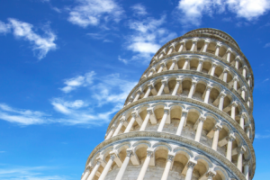 Torre di Pisa inclinata: è pericolosa secondo la fisica?